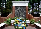 memorial_wreath